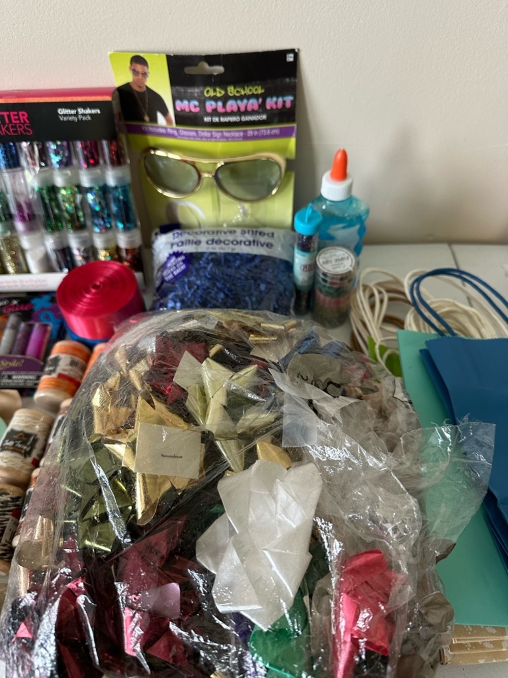 50 Assorted Craft Supplies Bundle with Metallic Gift Bows / NWT - Picture 2 of 5